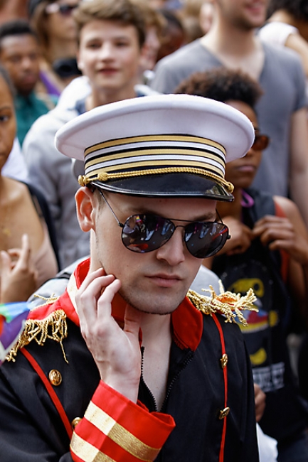 Gay pride Paris JUN13-078